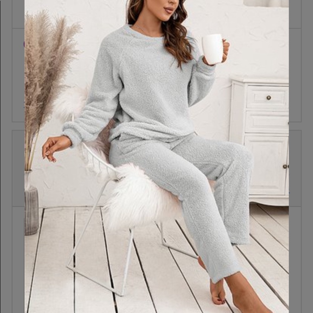 Gray Fleece Long Sleeve Top & Pants